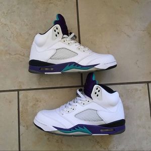 2013 Jordan retro 5 grapes size 8.5